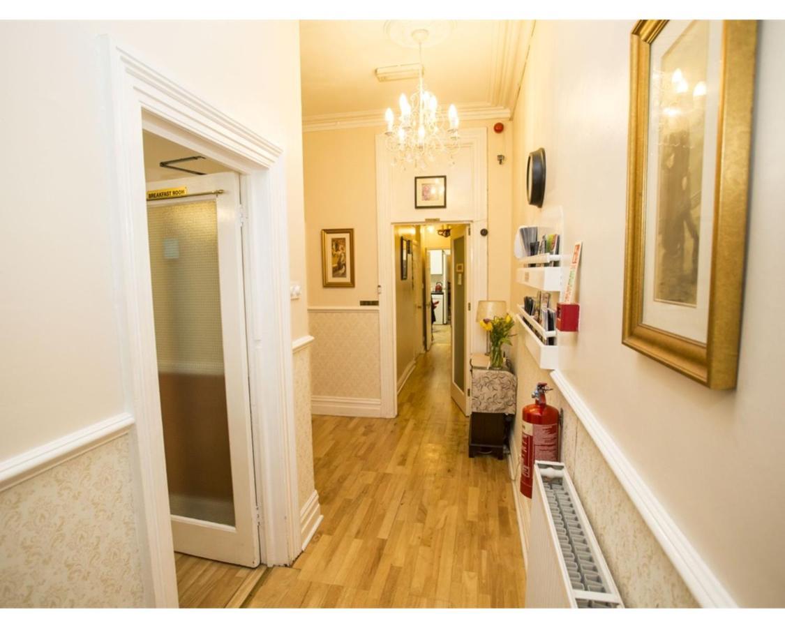 Parasol Weston Guest House 외부 사진